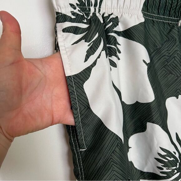 No Bad Days Swim Shorts Trunks Mens Size Large Green Floral Pockets Drawstring - Picture 4 of 13